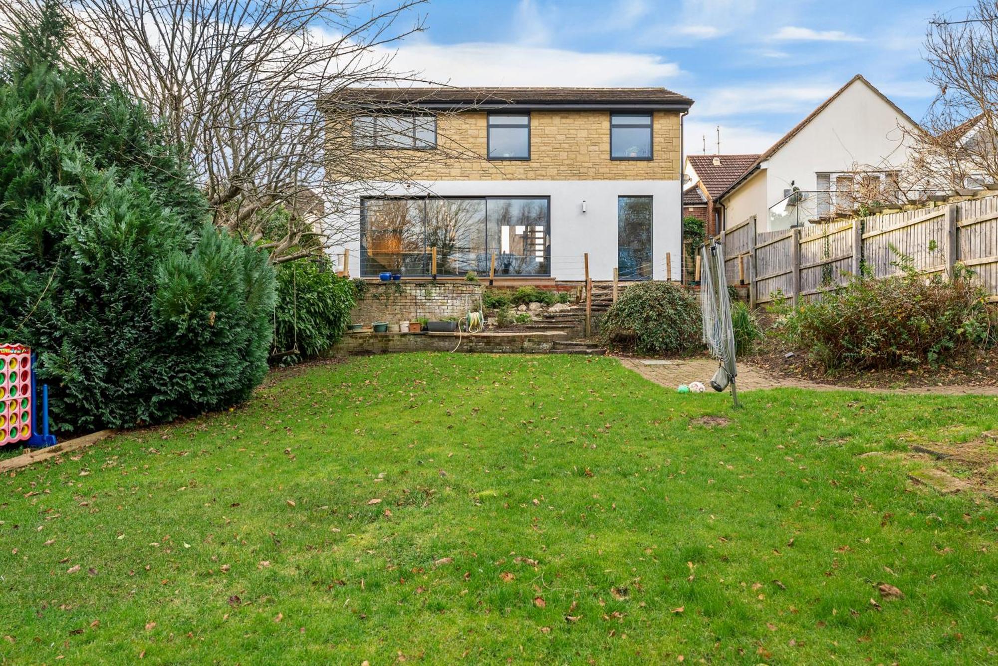 Elegant Retreat In Cheltenham - Garden & Parking Included Экстерьер фото